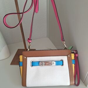 COACH SWAGGER WRISTLET IN RAINBOW COLORBLOCK LEATHER CROSSBODY
